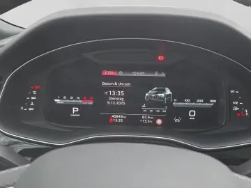 AUDI Q8 50 3.0 TDI quattro S-Line Alu Matrix-LED AHK