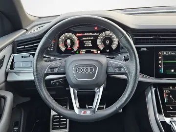 AUDI Q8 50 TDI tiptronic quattro 2x S-line NaviPlus