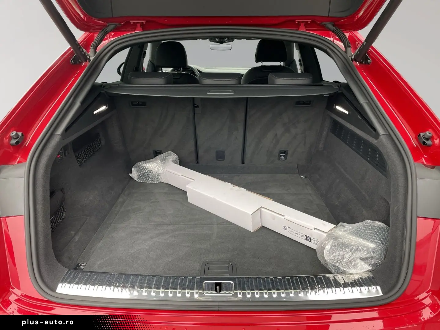 AUDI Q8 50 TDI qu Matrix AHK Pano HuD Leder Kamera