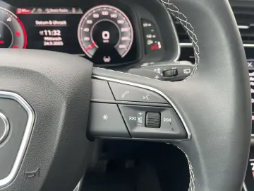 AUDI Q8 50 TDI qu Matrix AHK Pano HuD Leder Kamera