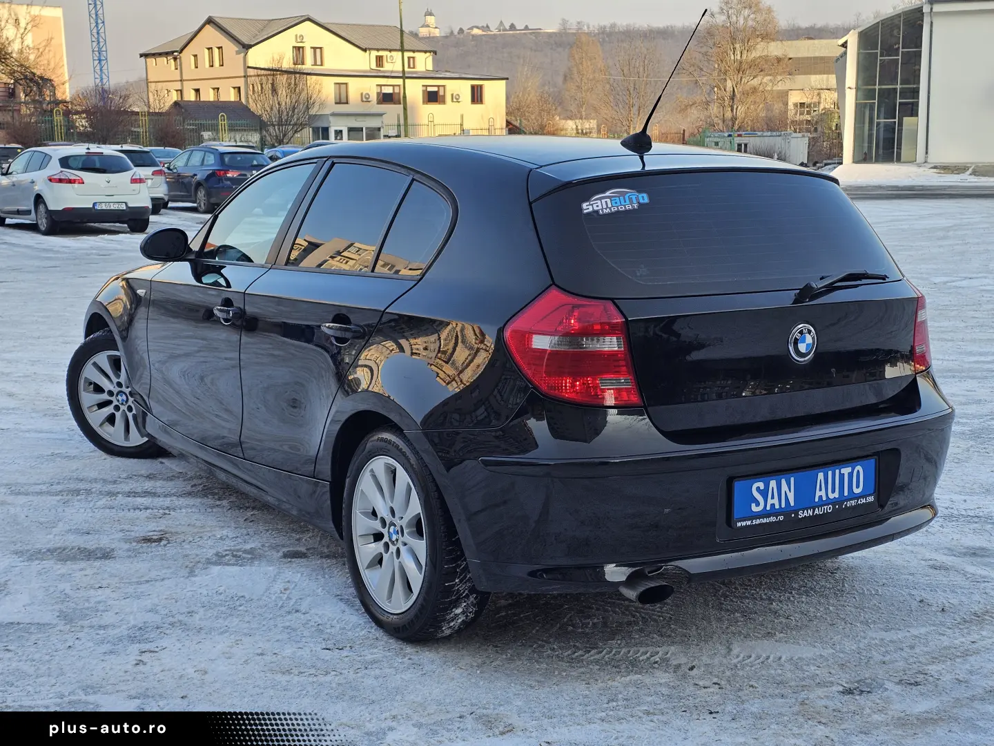 BMW seria 1 2009 2.0d 143 CP euro 5