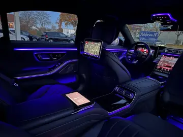 MERCEDES-BENZ S 580 AMG 4Matic Lang Chauffeur Massage HUD