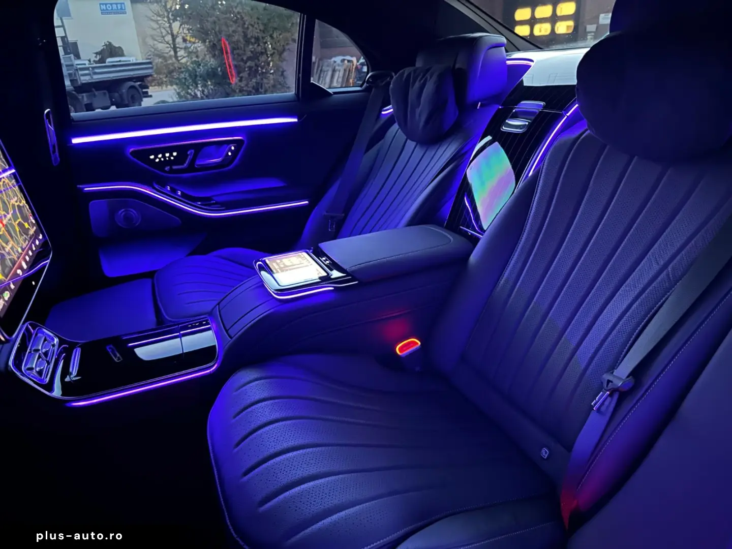 MERCEDES-BENZ S 580 AMG 4Matic Lang Chauffeur Massage HUD