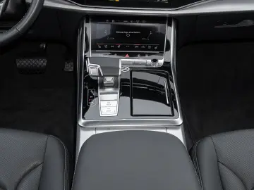 AUDI Q8 50 TD S line quattro S tronic KLIMA PANO