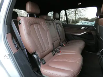 BMW X7 xDrive40i M Sportpaket Gestiksteuerung HiFi