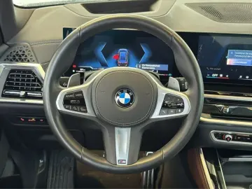 BMW X5 xDrive30d M Sport Navi.LED.Standhz.AHK.Gestik