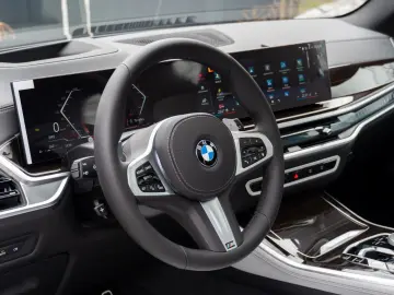 BMW X5 30d M SPORT.PANO.DR.ASS.360 .LED.HUD.AHK.22