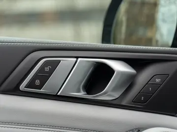 BMW X5 30d M SPORT.PANO.DR.ASS.360 .LED.HUD.AHK.22