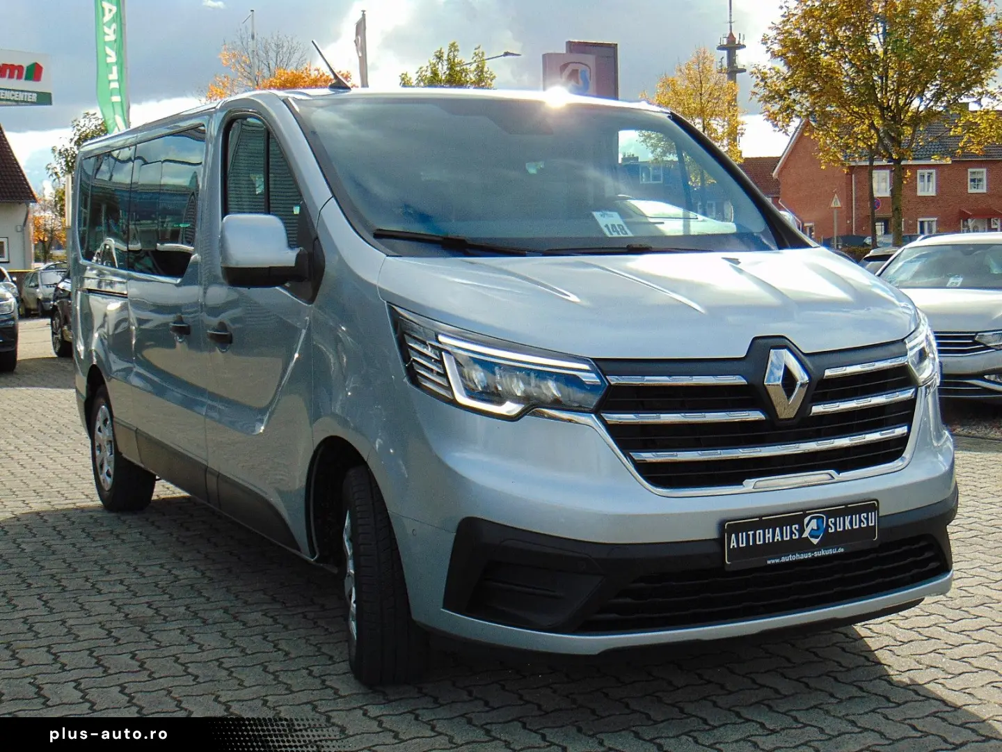RENAULT Trafic Combi 2.0 dCi L2H1 Life
