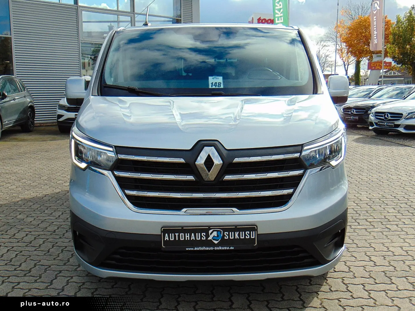 RENAULT Trafic Combi 2.0 dCi L2H1 Life