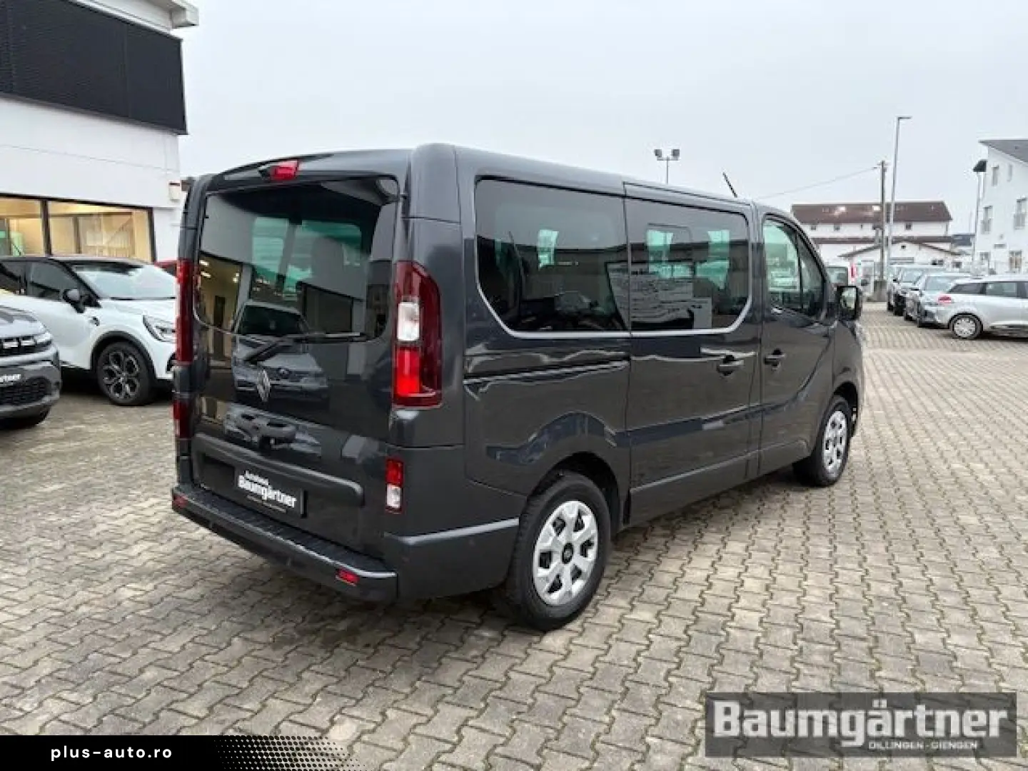 RENAULT Trafic Combi Evolution dCi 150 9-Sitzer Kamera