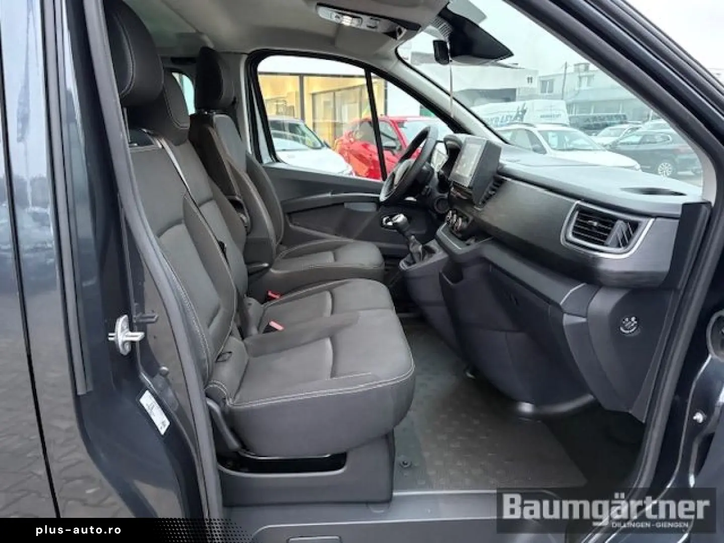 RENAULT Trafic Combi Evolution dCi 150 9-Sitzer Kamera