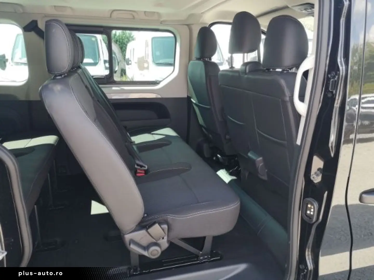 RENAULT Trafic Combi L2H1 3 0t Life 2.0 BLUE dCi 110 9 S