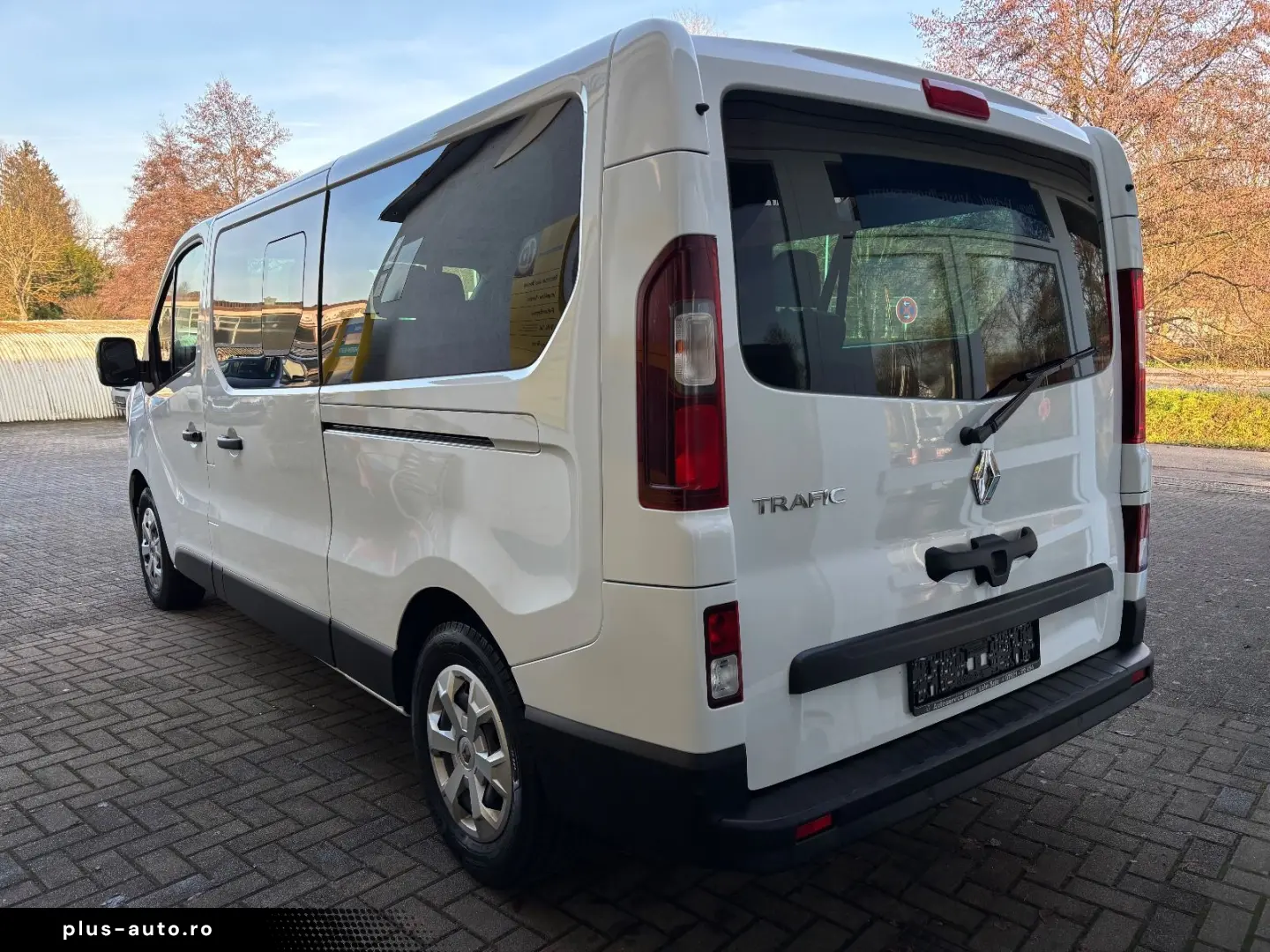 RENAULT Trafic Grand Combi L2 9 SITZE AUTOMATIK 1. HAND