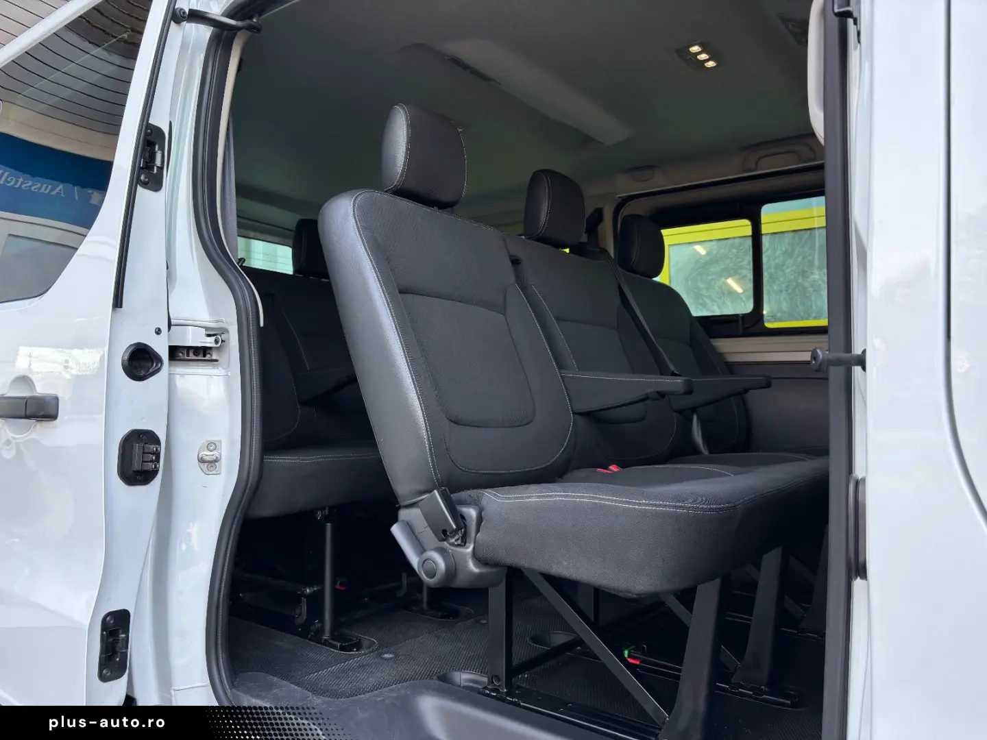 RENAULT Trafic Grand Combi L2 9 SITZE AUTOMATIK 1. HAND