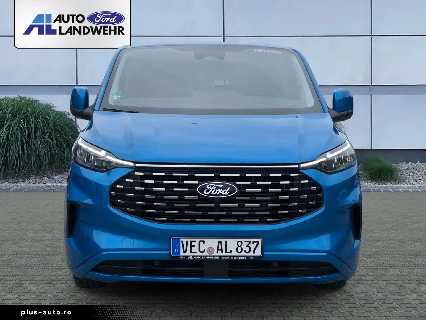 FORD Tourneo Custom Bus 320 L2 Titanium FWD 2.0 EcoBl