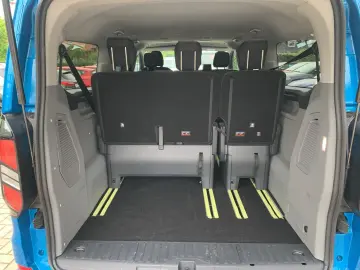 FORD Tourneo Custom Bus 320 L2 Titanium FWD 2.0 EcoBl