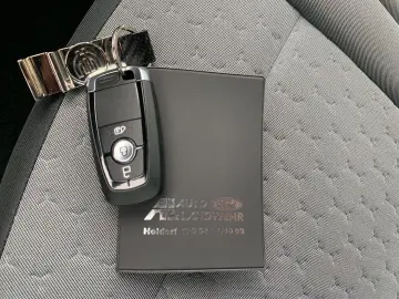 FORD Tourneo Custom Bus 320 L2 Titanium FWD 2.0 EcoBl