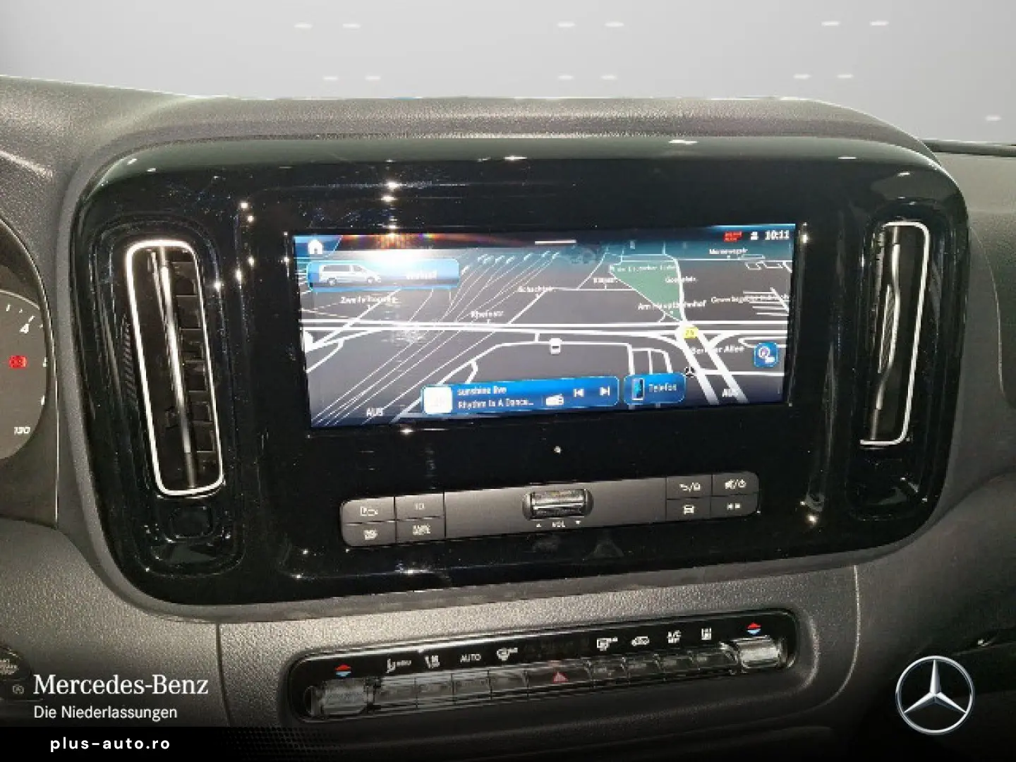 MERCEDES-BENZ Vito 116 CDI Tourer PRO Lang AHK 9G Klimaautom