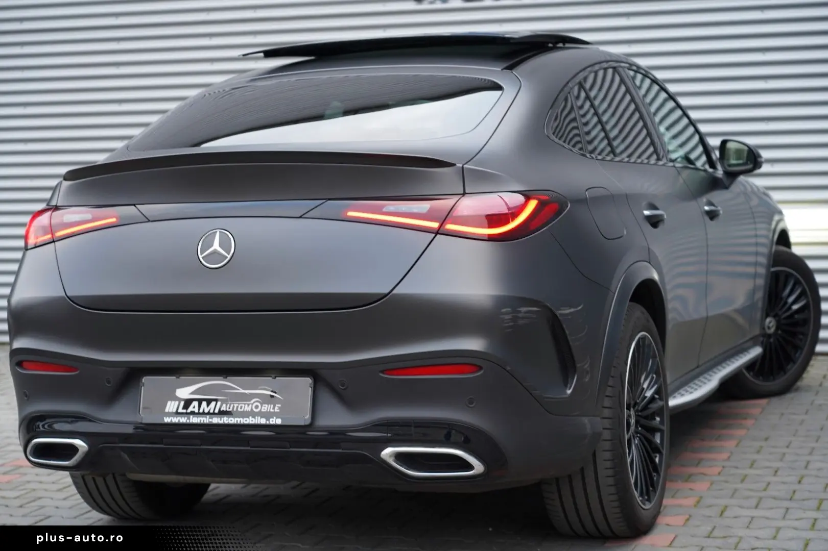 MERCEDES-BENZ GLC300d Coupe 4M AMG PREMIUM PLUS PANO