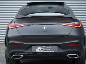 MERCEDES-BENZ GLC300d Coupe 4M AMG PREMIUM PLUS PANO
