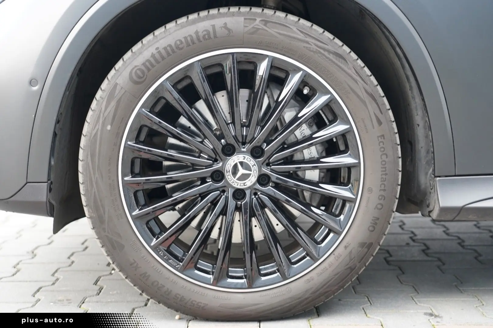 MERCEDES-BENZ GLC300d Coupe 4M AMG PREMIUM PLUS PANO