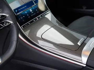 MERCEDES-BENZ GLC300d Coupe 4M AMG PREMIUM PLUS PANO