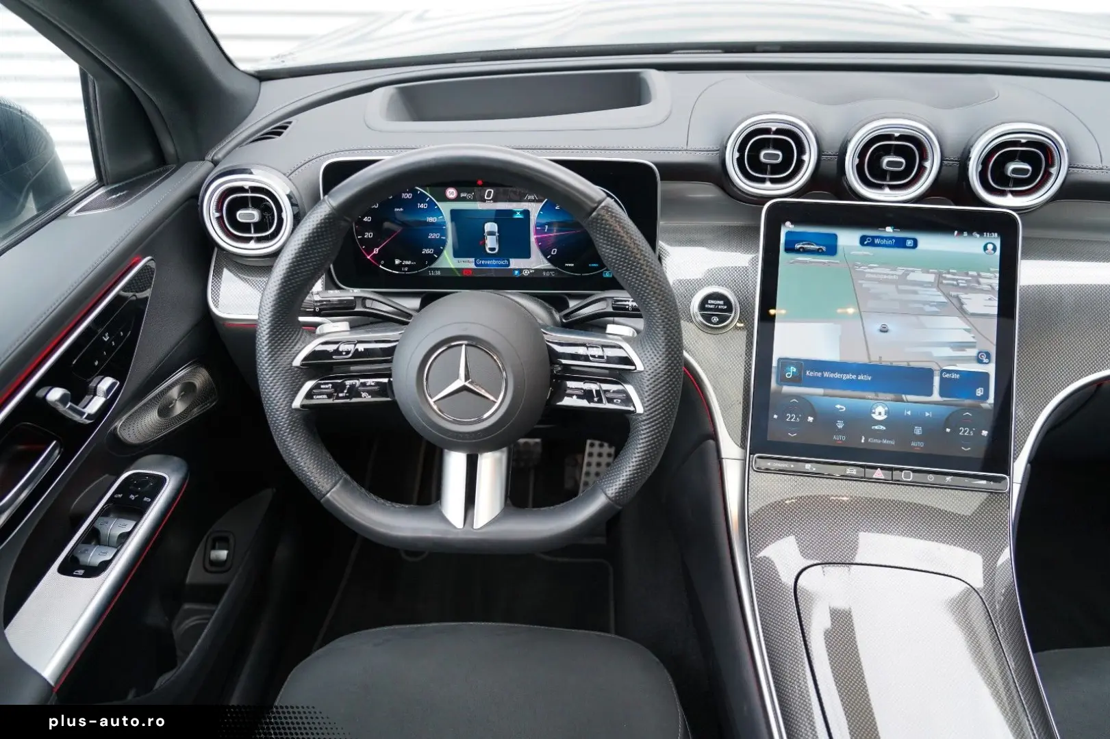 MERCEDES-BENZ GLC300d Coupe 4M AMG PREMIUM PLUS PANO