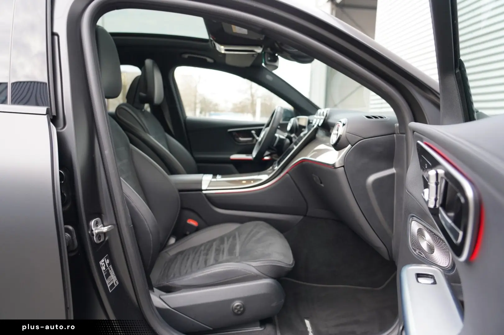 MERCEDES-BENZ GLC300d Coupe 4M AMG PREMIUM PLUS PANO