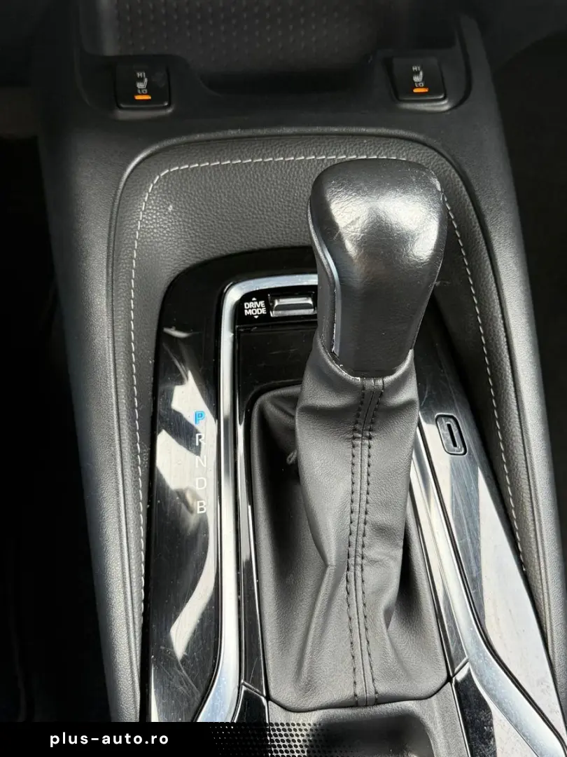 TOYOTA Corolla 1.8 16V Hybrid