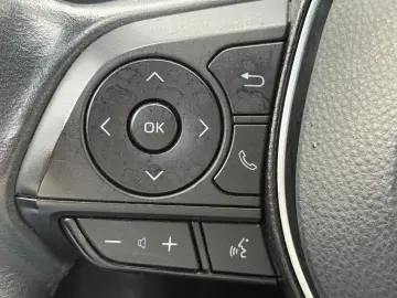 TOYOTA Corolla 1.8 16V Hybrid