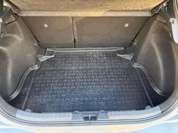 TOYOTA Corolla 1.8 Hybrid Team D TAXI Umbau  LED ACC CA