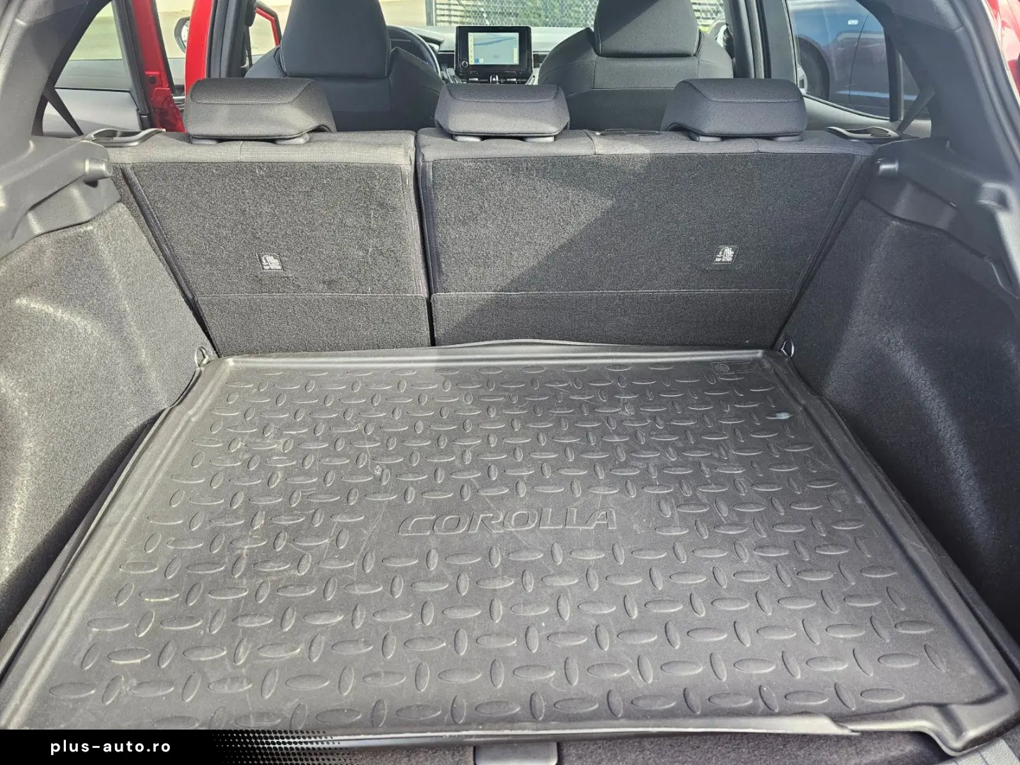 TOYOTA Corolla Hybrid Team D BI-LED Kamera Navi 135 KW