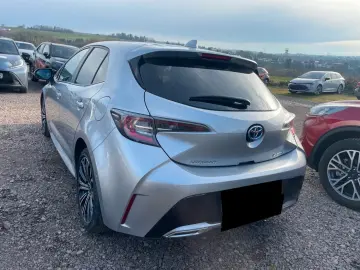 TOYOTA Corolla Hybrid Team D ACC R-KAM LED CARPLAY SHZ