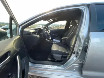 TOYOTA Corolla Hybrid Team D ACC R-KAM LED CARPLAY SHZ