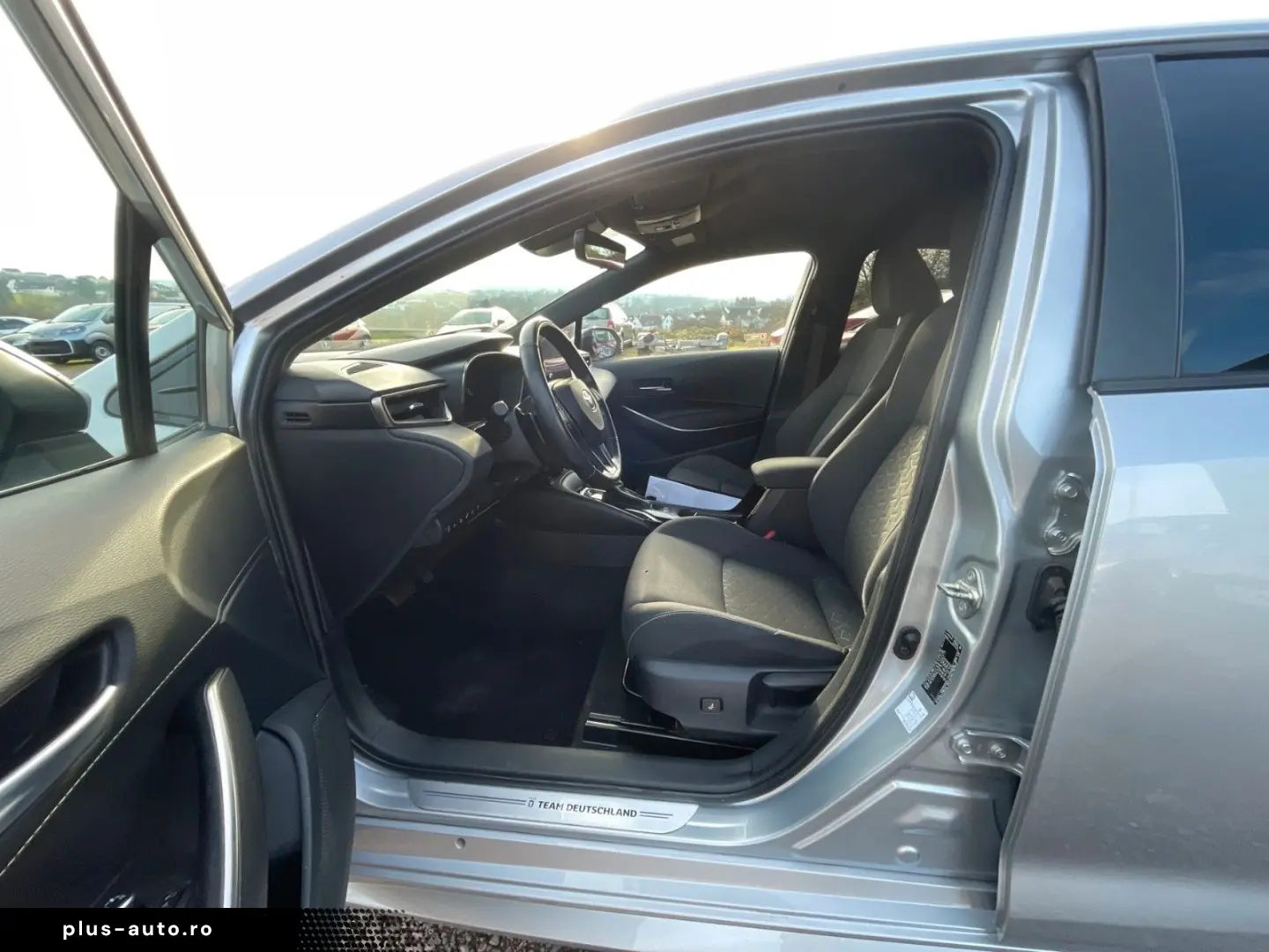 TOYOTA Corolla Hybrid Team D ACC R-KAM LED CARPLAY SHZ