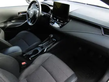 TOYOTA Corolla Hybrid FAHRSCHULAUTO