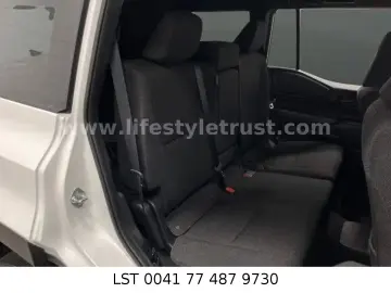 TOYOTA Land Cruiser 2.4L Hybrid