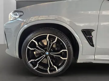 BMW X4 M xDrive Competition LASER HUD PANO H K 21