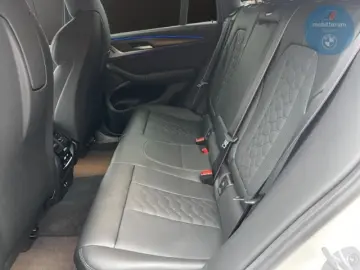 BMW X4 M Competition-Paket HUD H K 21Zoll 360 Kamera