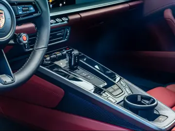 Porsche 992 911 Carrera Cabrio Sport