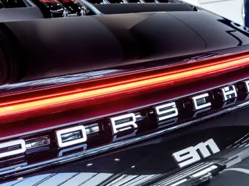 Porsche 992 911 Carrera Cabrio Sport