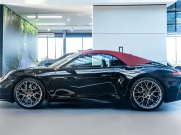 Porsche 992 911 Carrera Cabrio Sport