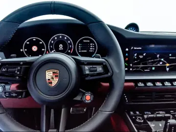 Porsche 992 911 Carrera Cabrio Sport