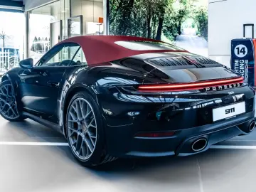 Porsche 992 911 Carrera Cabrio Sport