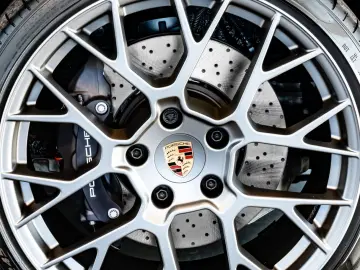 Porsche 992 911 Carrera Cabrio Sport