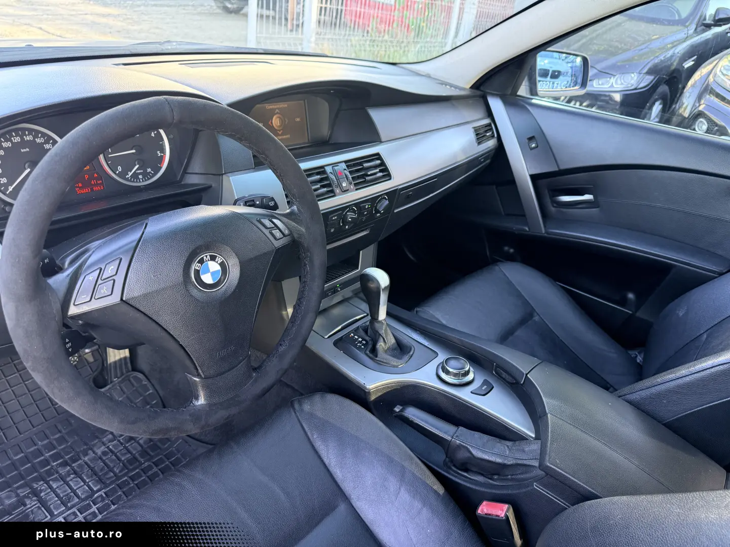 BMW 5 Series 2019 — imagine 13