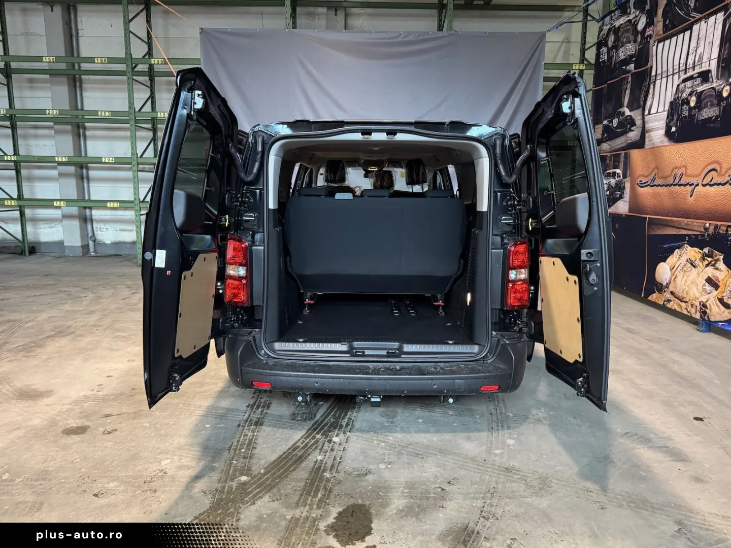 OPEL Vivaro XL Extra long 9-Sitzer Klimaautom. AHK