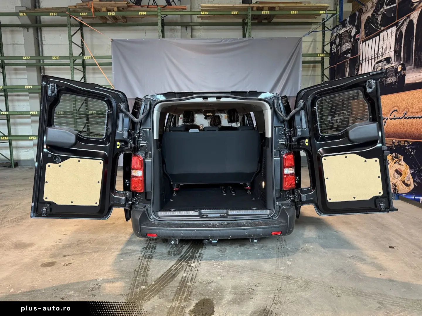 OPEL Vivaro XL Extra long 9-Sitzer Klimaautom. AHK