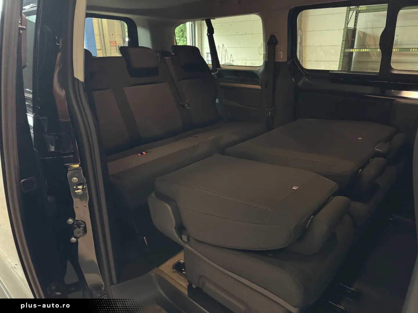 OPEL Vivaro XL Extra long 9-Sitzer Klimaautom. AHK